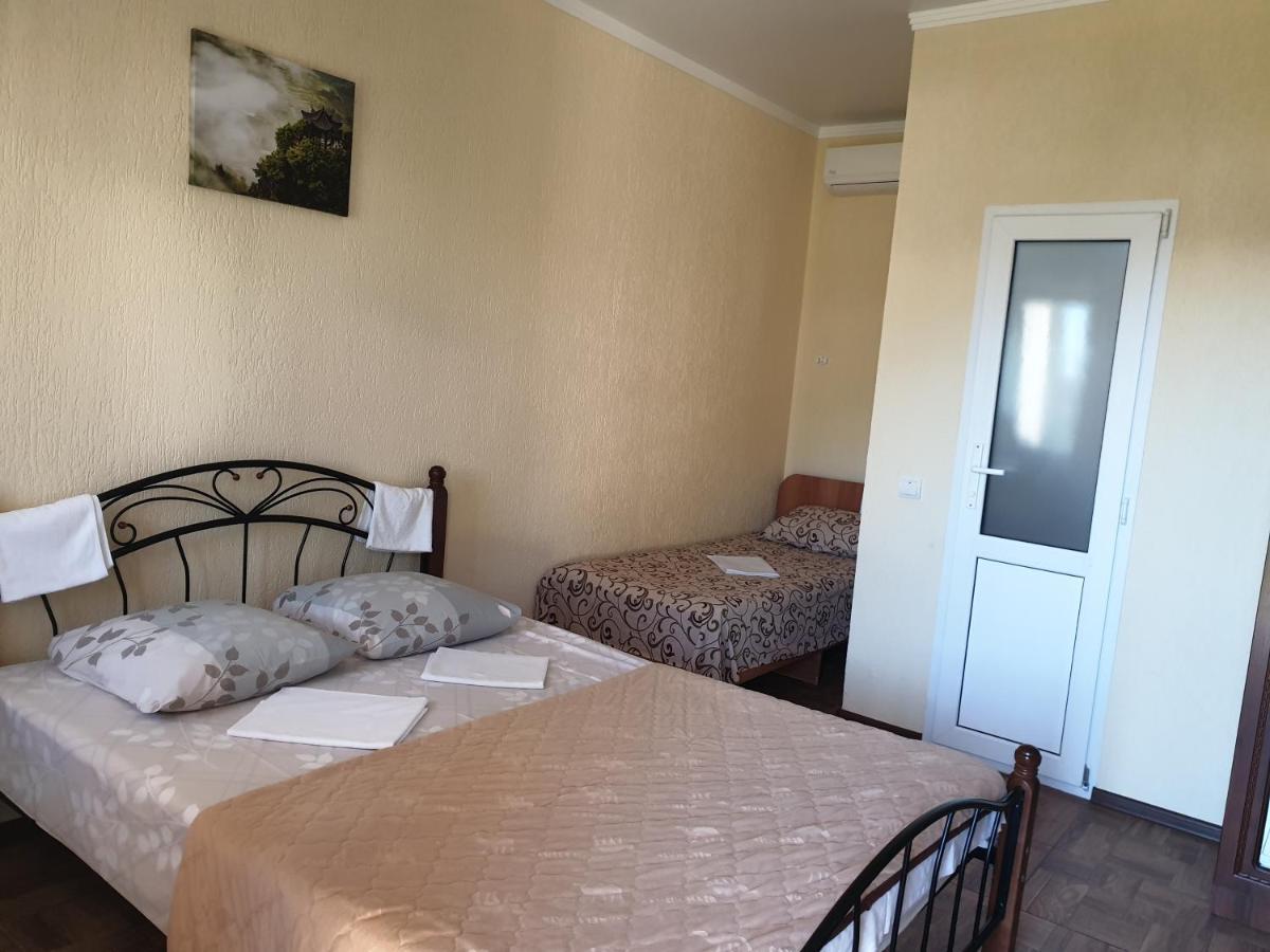 Guest House Lykhny Gagra Eksteriør billede